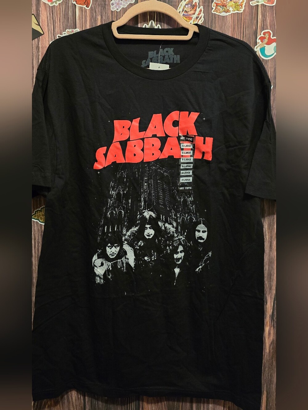 BlACK SABBATH Men's Black Graphic Band T-Shirt